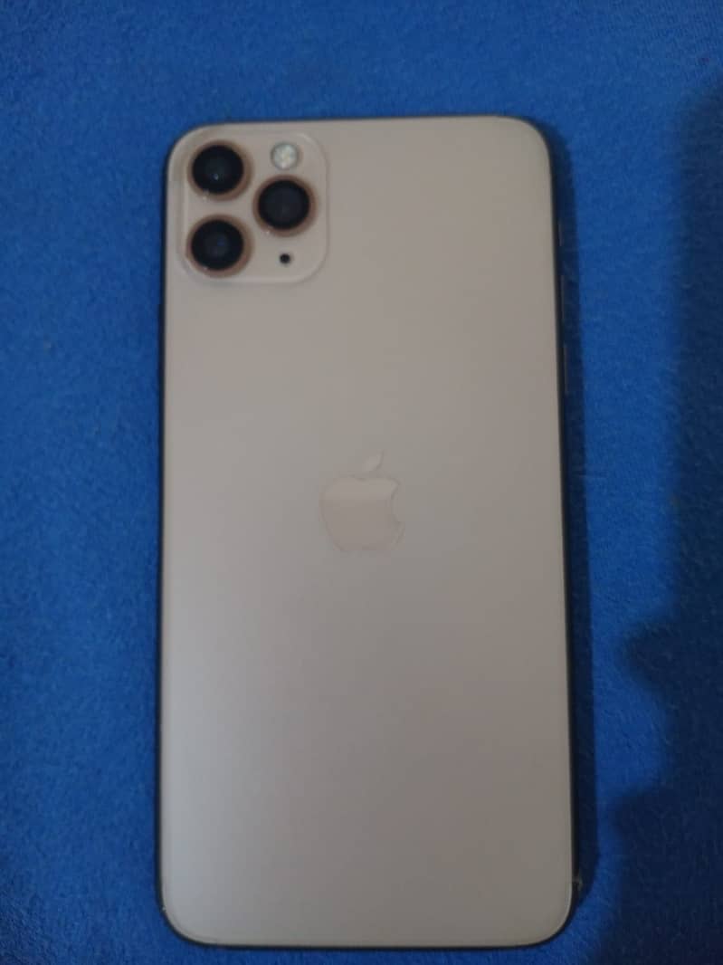 iPhone 11 Pro Max 0