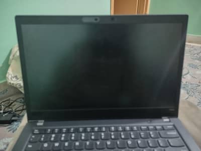 lenovo thinkpad t480s i7-8th | | 8gb | 256 m2 | 14 screen