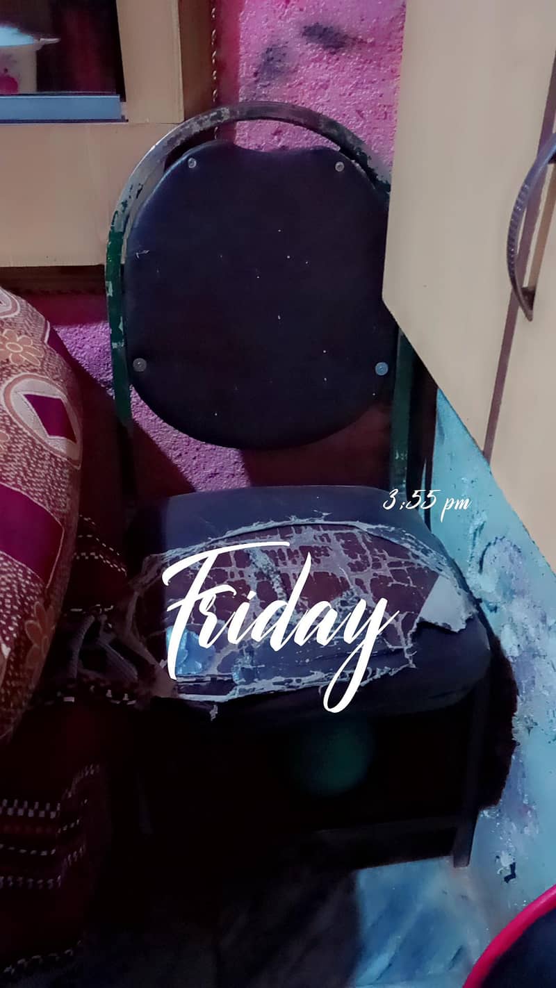 chair  0