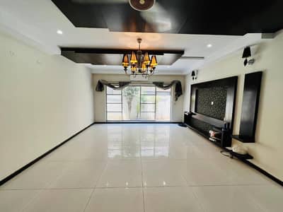 1 Kanal Slightly Use Full House For Rent in DHA Phase 8 Ex Park View