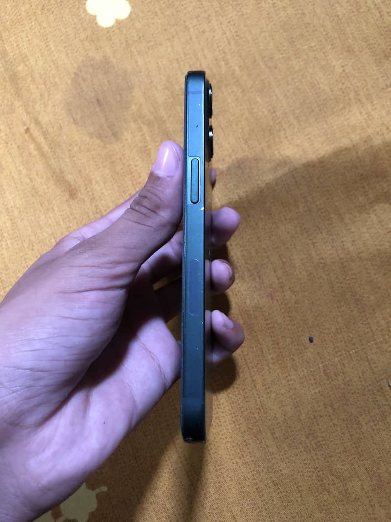 Iphone 13 3