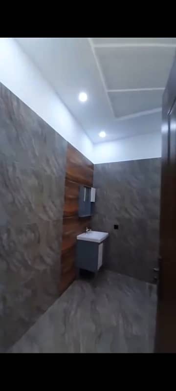 5 Marla Beautiful House for Rent