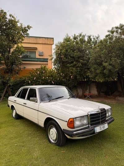 Mercedes Benz E Class 300 D 1985 I Islamabad registered