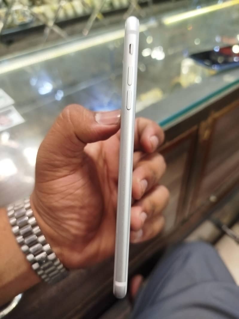 iPhone 8 plus 2