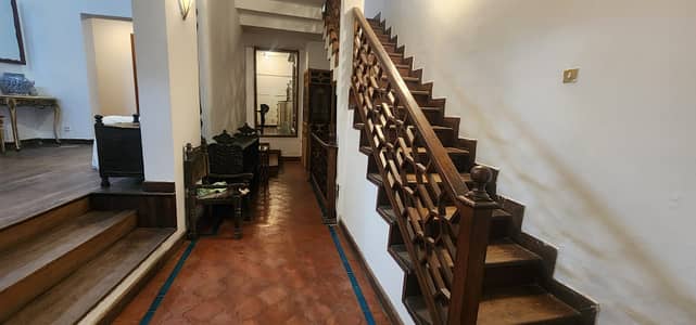 BEAUTIFUL FULL HOUSE FOR RENT IN F-6