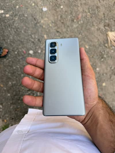 Infinix hot 50 pro plus