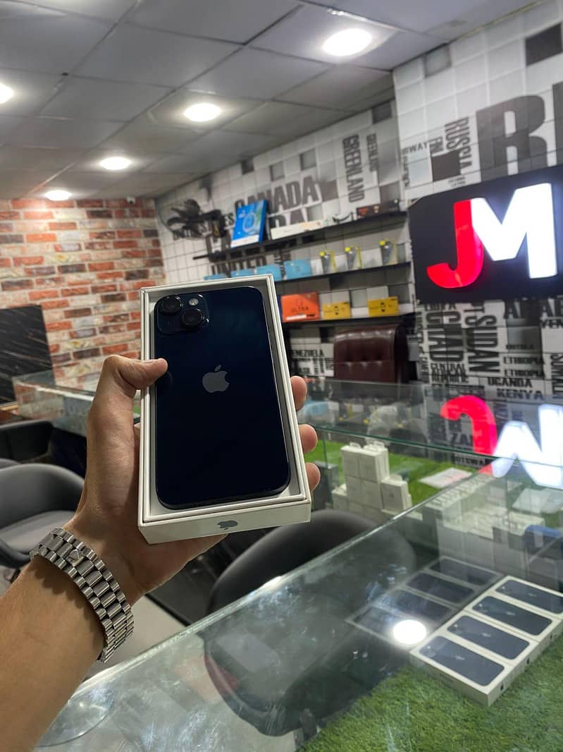 Iphone 14 with box 3