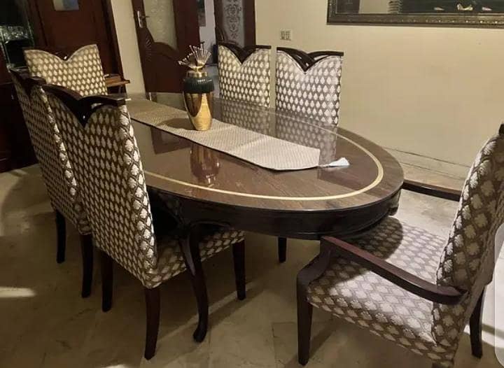 Luxury Dining Table 1