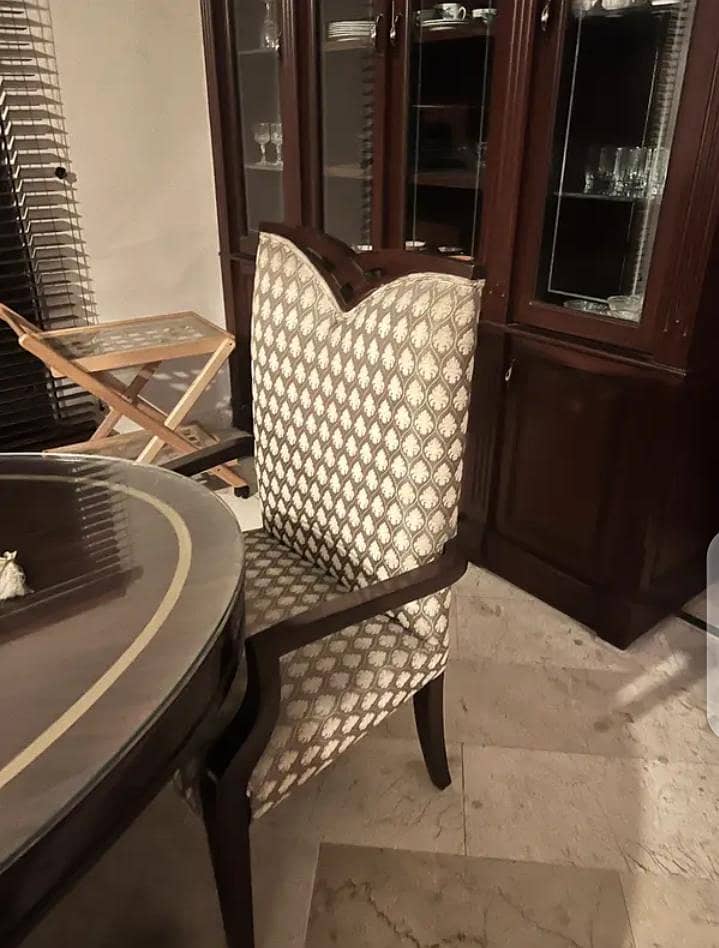 Luxury Dining Table 3