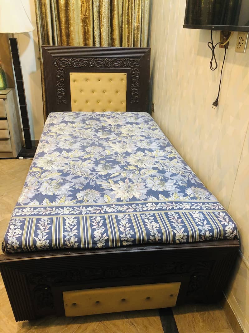 Single bed 2