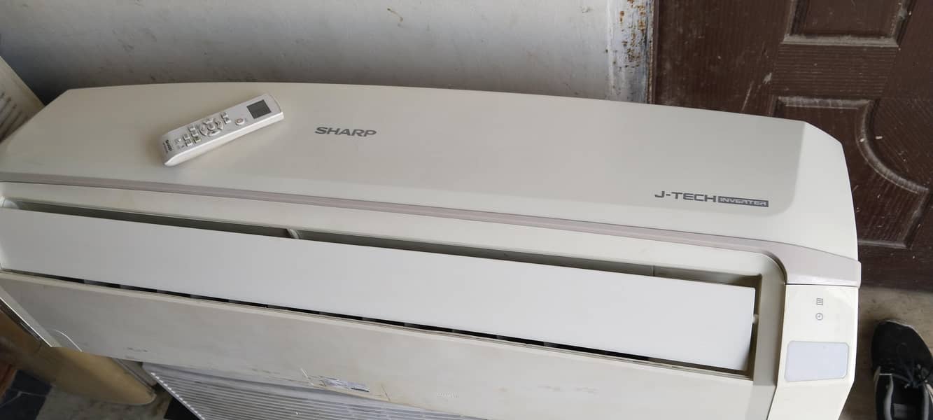 SHARP 1.5 Ton DC Invertar 1