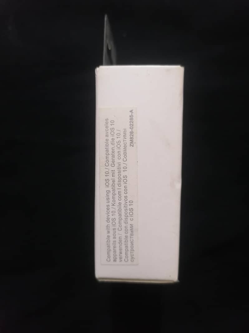 iphone handfree. . . 4