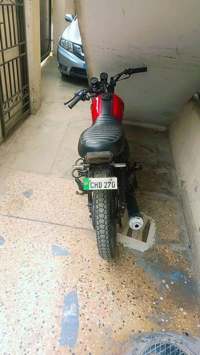 NON EURO CAFE RACER CD 100