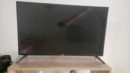 Haier 32 inch LED TV