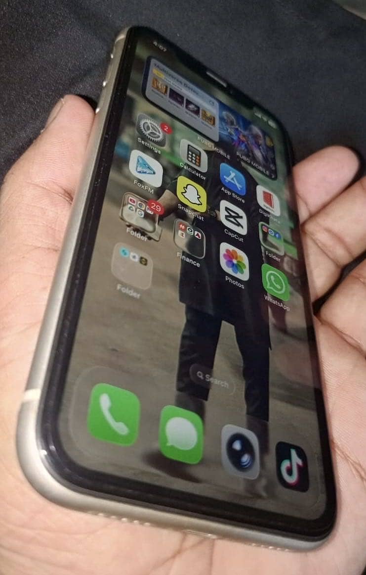 Iphone 11 4