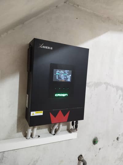 Crow Xavier 2  3.5watts model like new box are accessory available