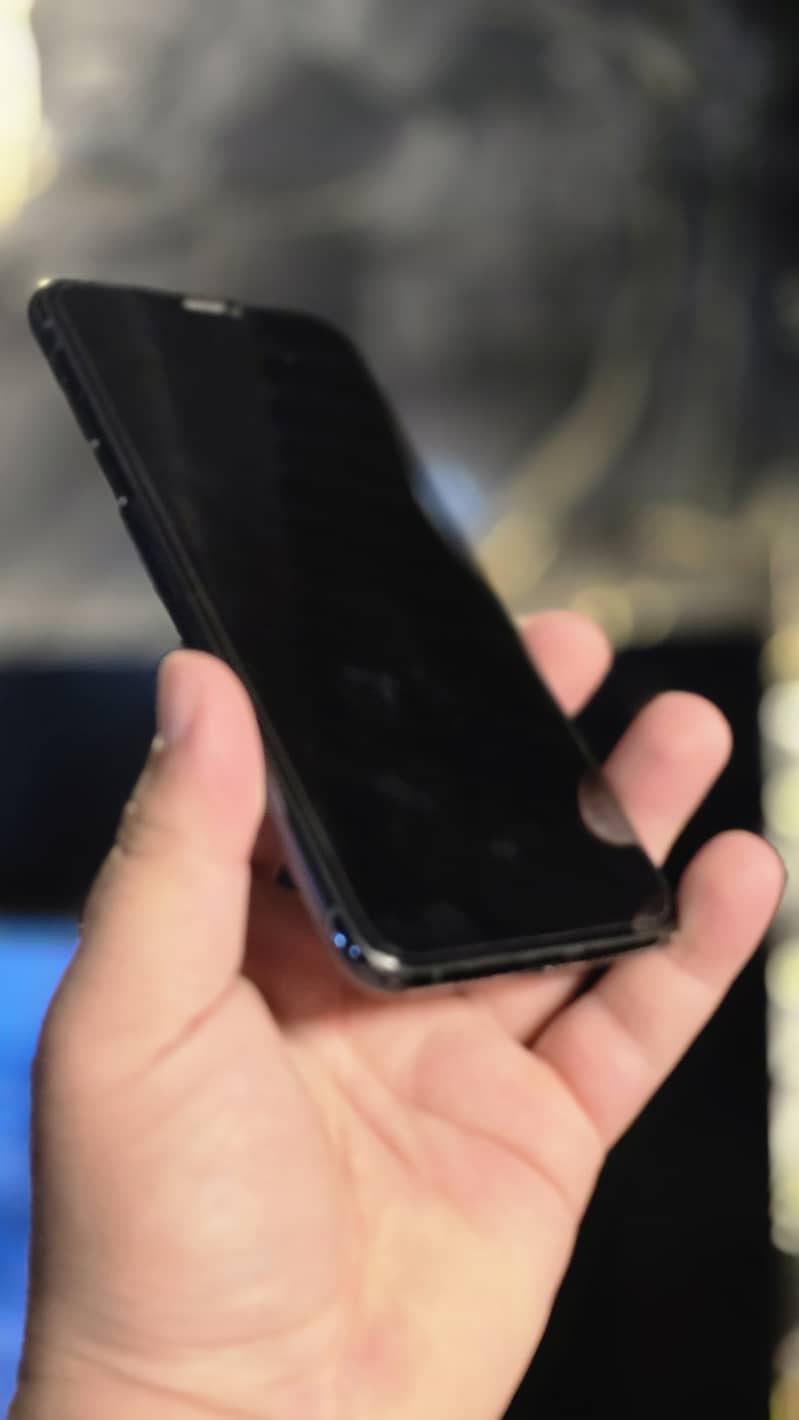 Iphone 11 pro max 5