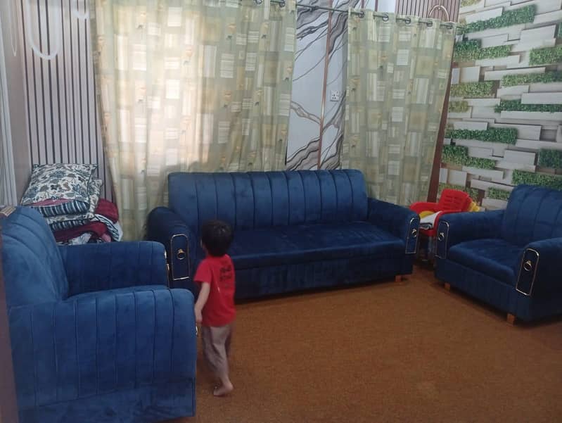 Branded sofa 0