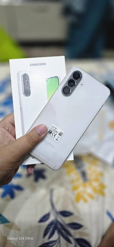 Samsung A56 12 / 256 White