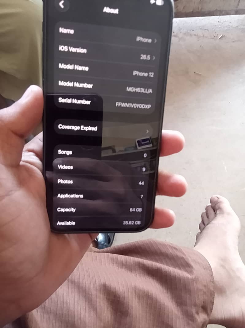Apple iPhone 12 8