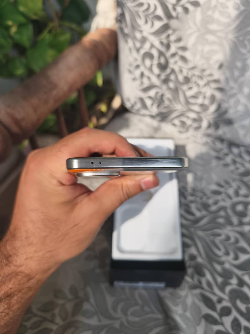 OnePlus Ace 5 17