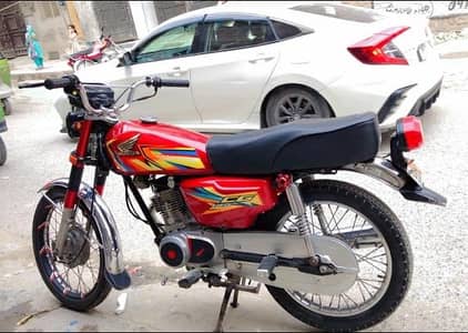united 125