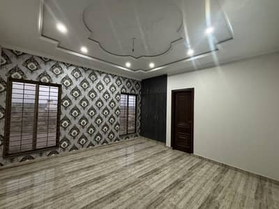 20 Marla House Up For rent In DHA Phase 1 - Sector H