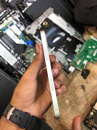 iphone 12 jv