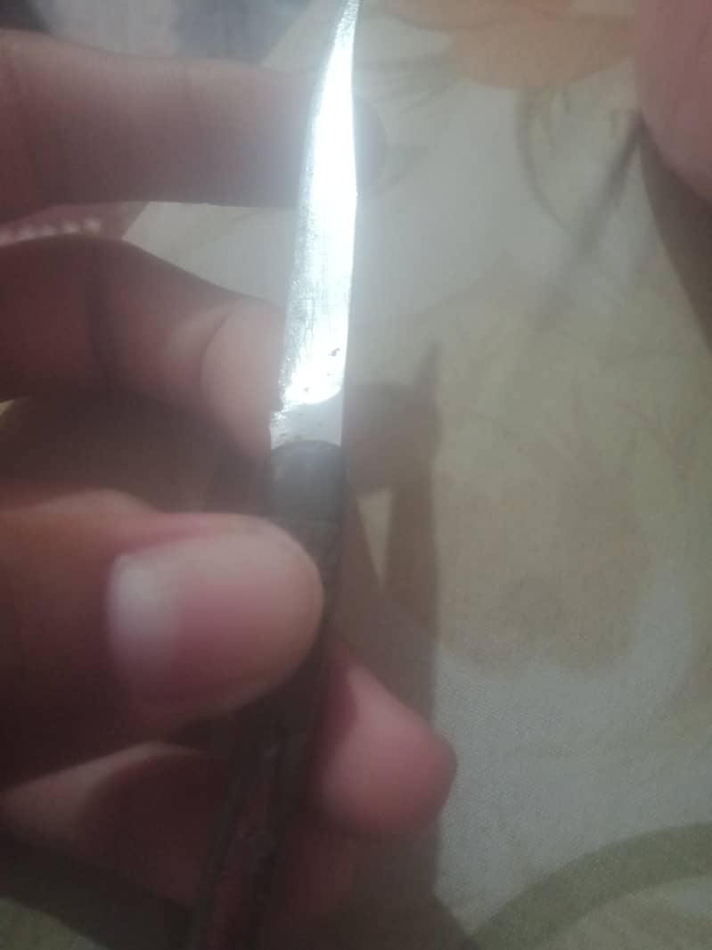 knife 1