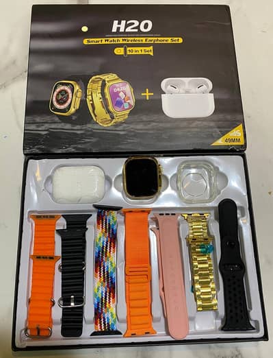 Premium Quality 10 in 1 Smart Watch & Earphone Set Gold Tones