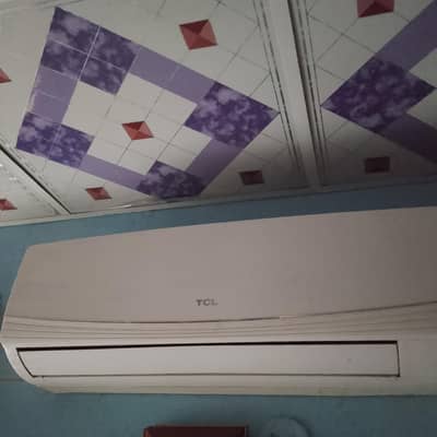 8 hzr ka khrcha h gass dlwna h bus baki ac bilkul ok h