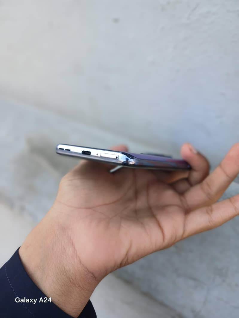 one plus 9 patch 8ram 128 gb 2