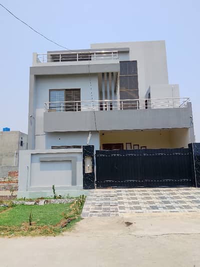 10 Marla Good Looking House Available