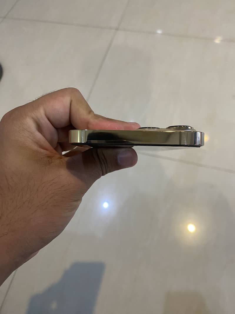 Iphone 13 pro max 2