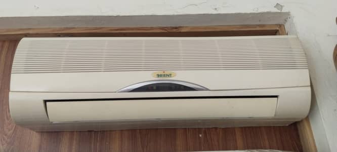 ORIENT 1 Ton Non Invertar Ac