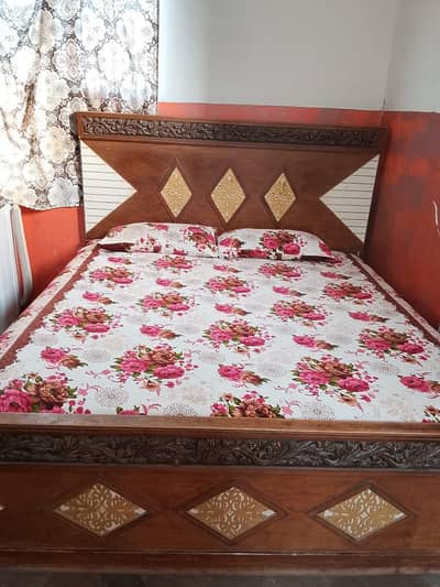 bed + almari