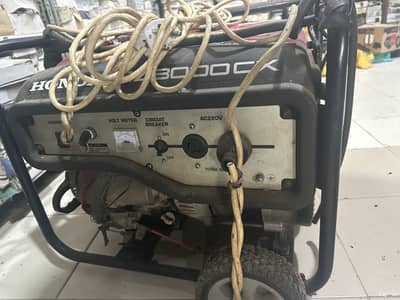 2 Honda generators