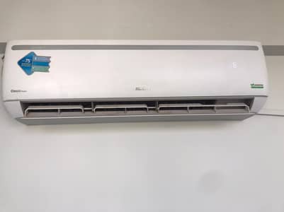 Homage Inverter AC Model No HSC-1801S
