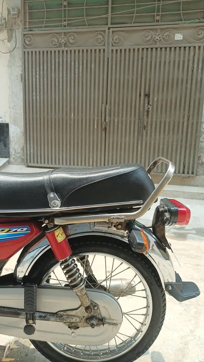 unique 2010 3