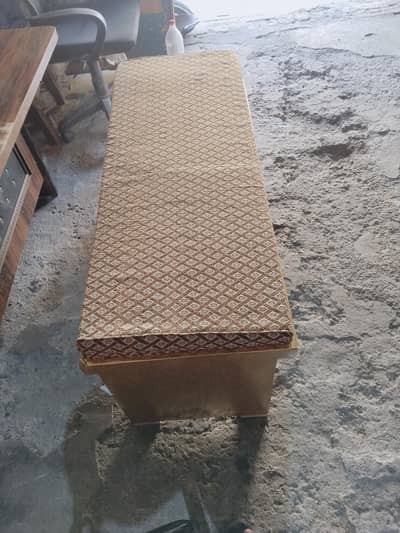 stool