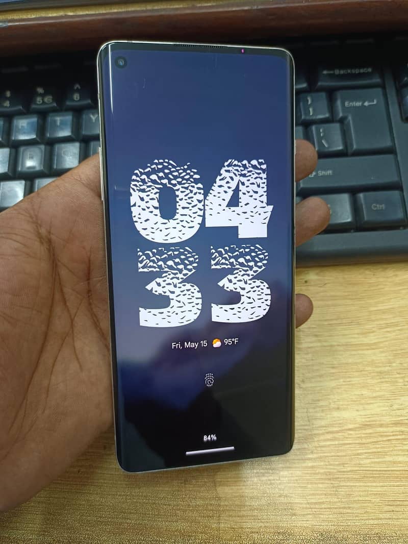 ONE PLUS 8 0