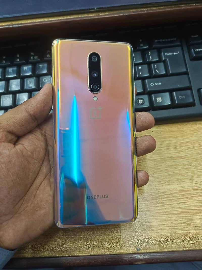 ONE PLUS 8 1