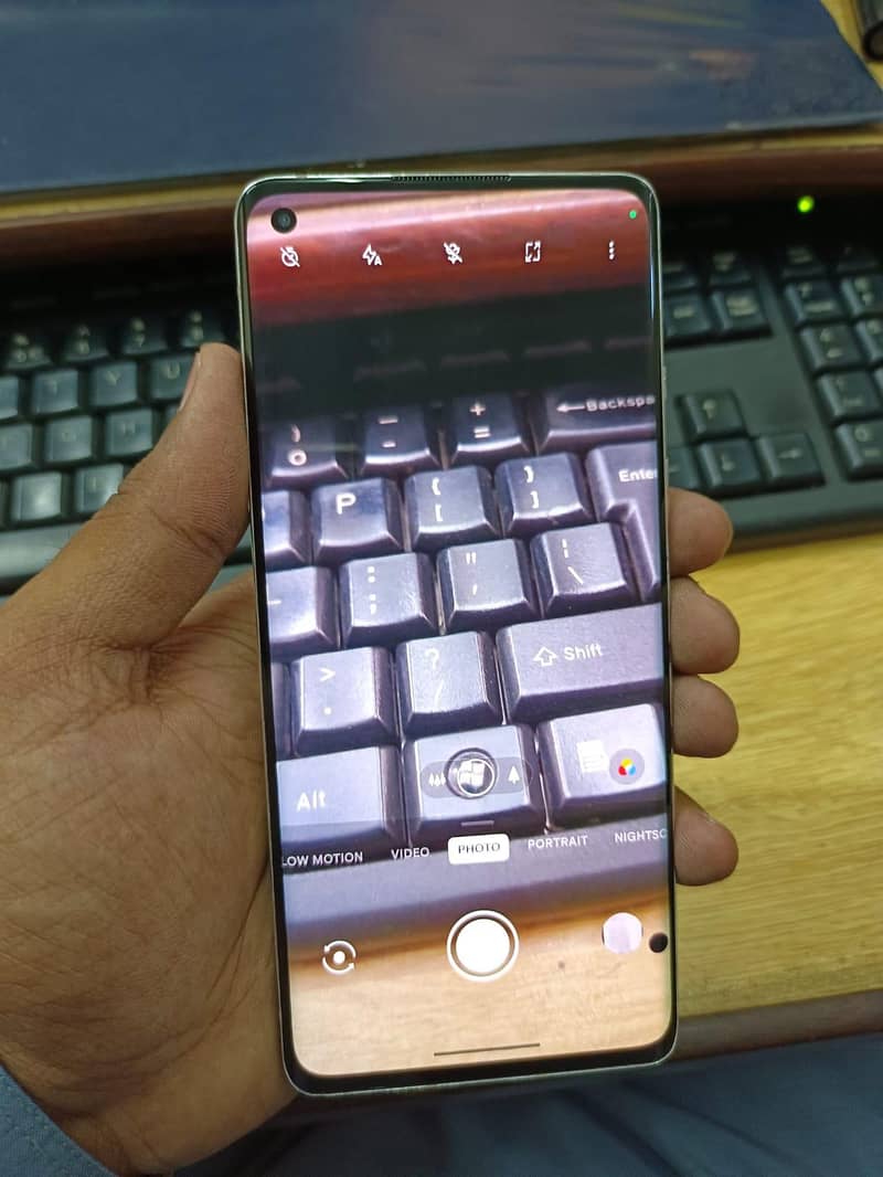 ONE PLUS 8 6