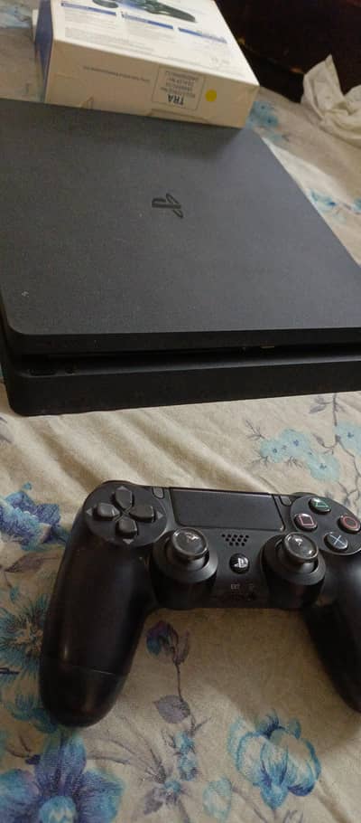 PS4 Original Console | 500GB with Original Box and Controller