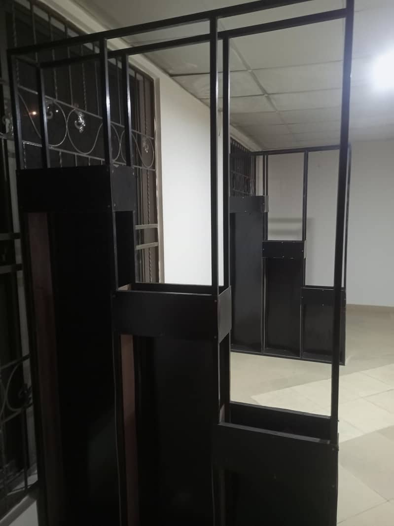 Partitions Rack 1