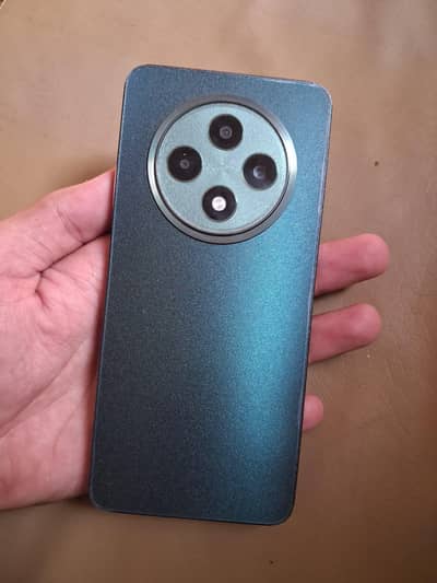 OPPO Reno 12f