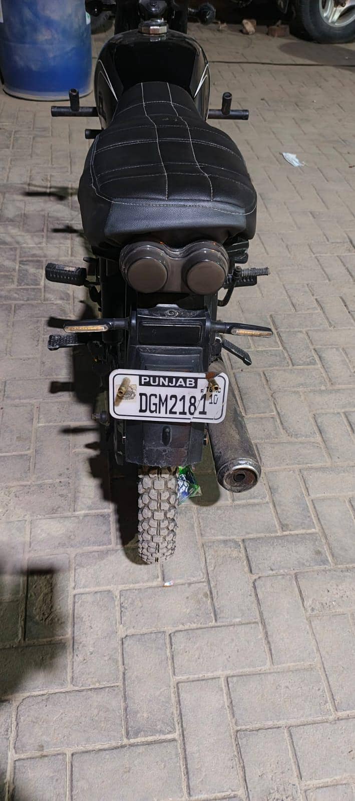 YAMAHA 1