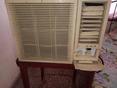 Kelvinator AC for sale urgent best forl room office
