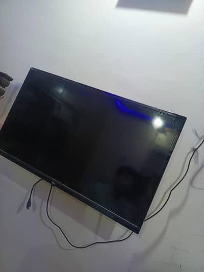 TCL LED 32 INCHE