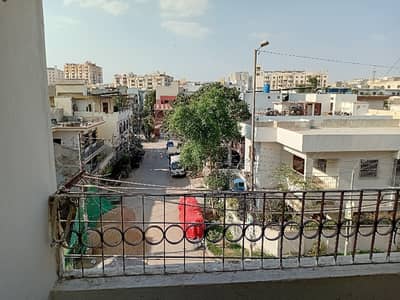 Upper Portion Sized 160 Square Yards Available In Gulshan-e-Iqbal - Block 13-D2